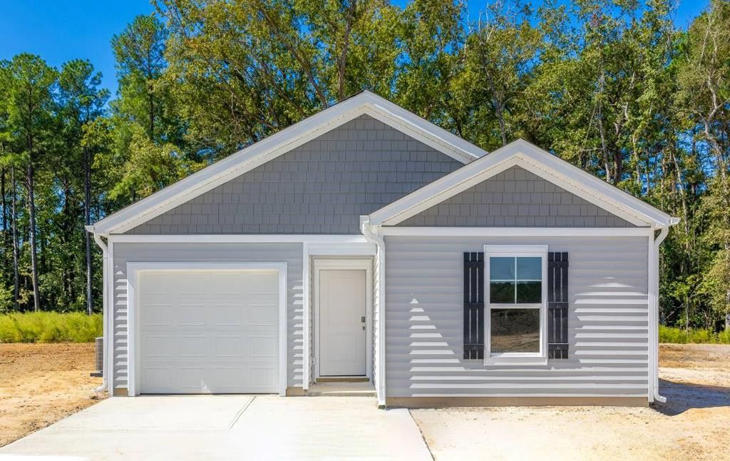 130 Culbertson Court, Holly Hill, SC 29059