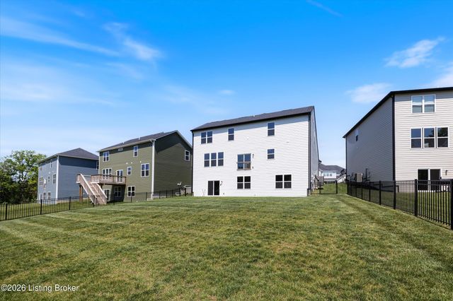 17507 Serenity Ridge Ct, Louisville, KY 40023