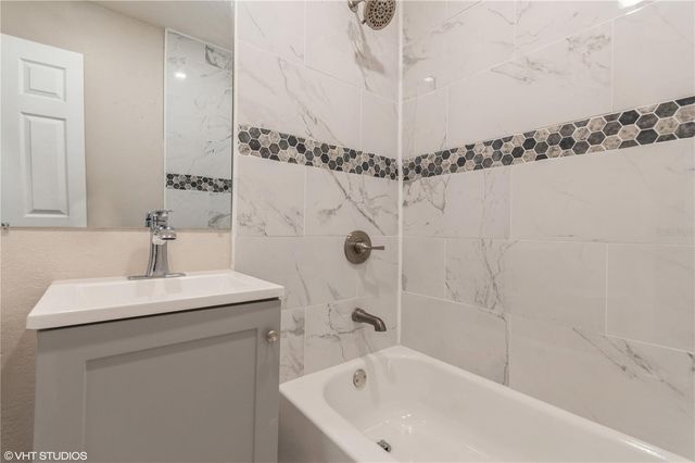 3935 WELLS STREET, Orlando, FL 32805