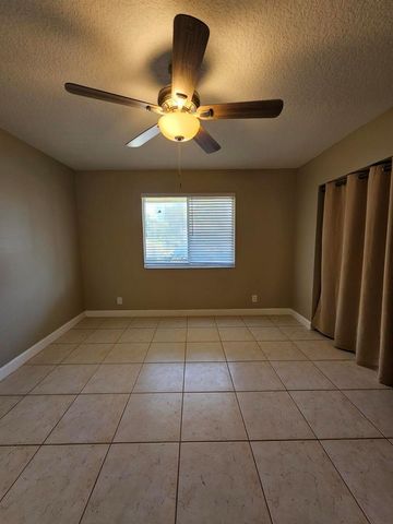 4876 Orleans Court A, Haverhill, FL 33415