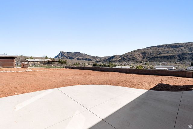 346 W CENTER ST, Toquerville, UT 84774