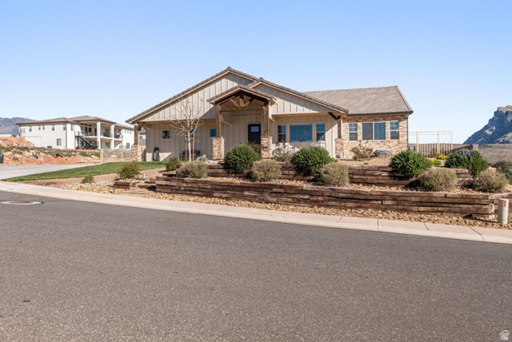 346 W CENTER ST, Toquerville, UT 84774