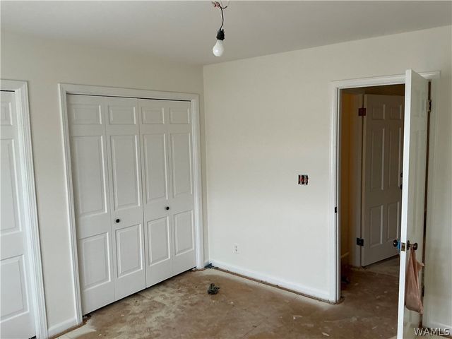 5 Hickory Forest, Tuscaloosa, AL 35401