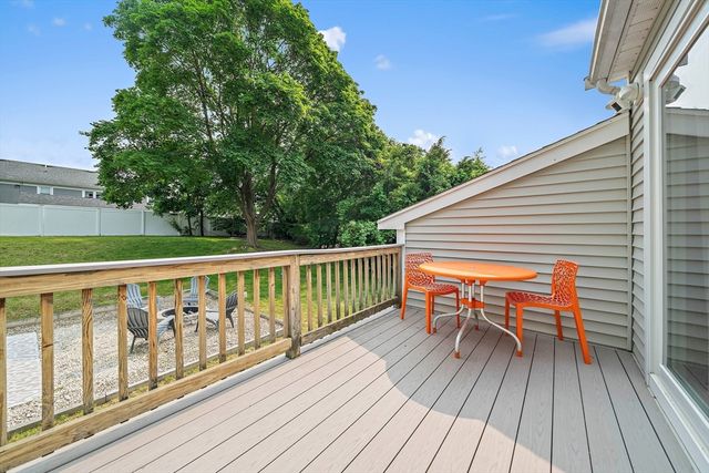 16 Chandler Dr, Marshfield, MA 02050