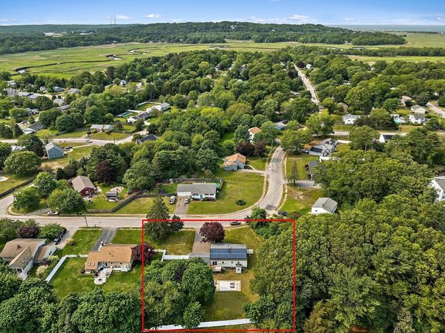 16 Chandler Dr, Marshfield, MA 02050