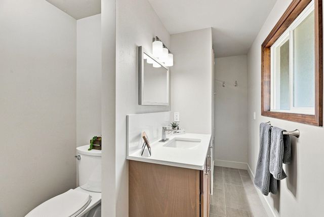 11007 E Rockwell Ave, Spokane Valley, WA 99206