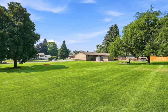11007 E Rockwell Ave, Spokane Valley, WA 99206
