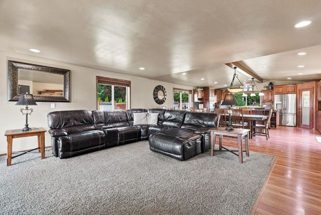 11007 E Rockwell Ave, Spokane Valley, WA 99206