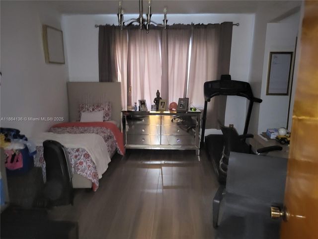 2930 SW 129 Avenue, Miami, FL 33175