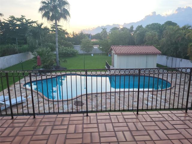 2930 SW 129 Avenue, Miami, FL 33175