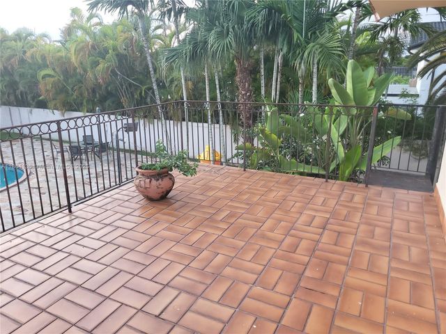 2930 SW 129 Avenue, Miami, FL 33175
