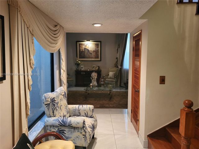 2930 SW 129 Avenue, Miami, FL 33175