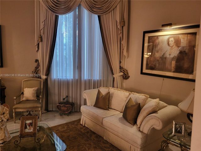 2930 SW 129 Avenue, Miami, FL 33175