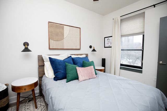 1900 12th Ave S Apt 317, Nashville, TN 37203