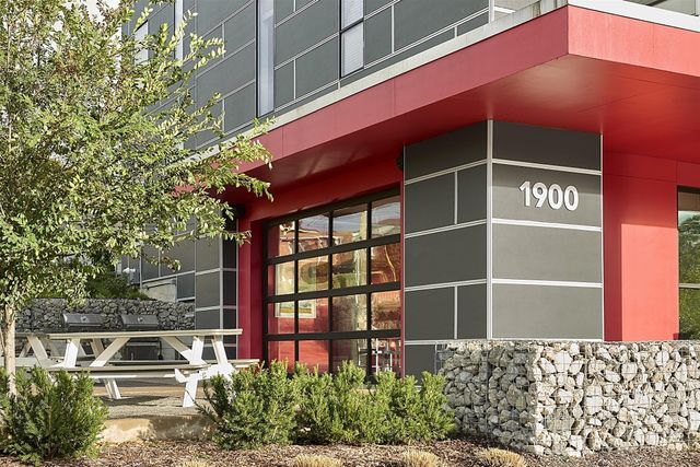 1900 12th Ave S Apt 317, Nashville, TN 37203