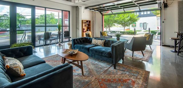 1900 12th Ave S Apt 317, Nashville, TN 37203