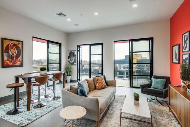 1900 12th Ave S Apt 317, Nashville, TN 37203