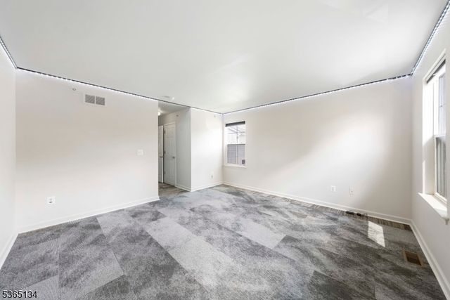 94 Passaic St, Trenton City, NJ 08618