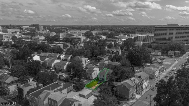 94 Passaic St, Trenton City, NJ 08618