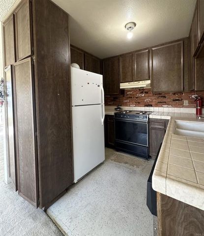 462 Bluffview RD, Spring Valley, CA 91977