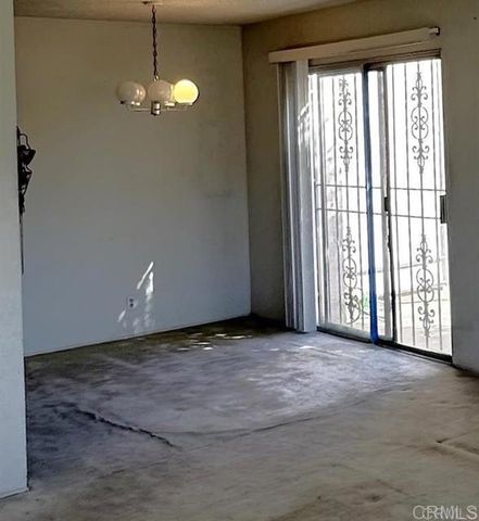 462 Bluffview RD, Spring Valley, CA 91977