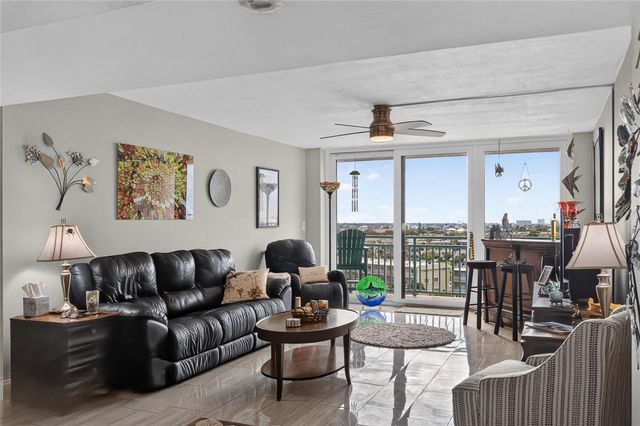 1 KEY CAPRI 704W, Treasure Island, FL 33706