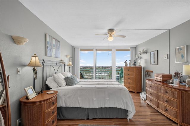 1 KEY CAPRI 704W, Treasure Island, FL 33706