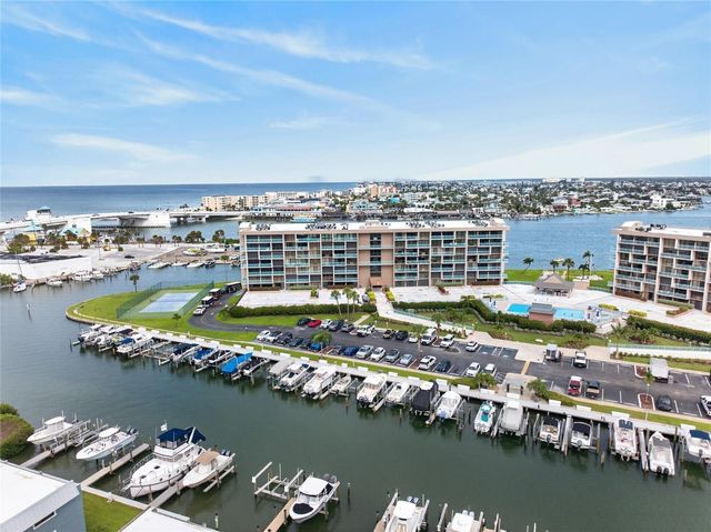 1 KEY CAPRI 704W, Treasure Island, FL 33706