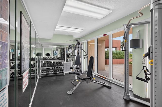 1 KEY CAPRI 704W, Treasure Island, FL 33706