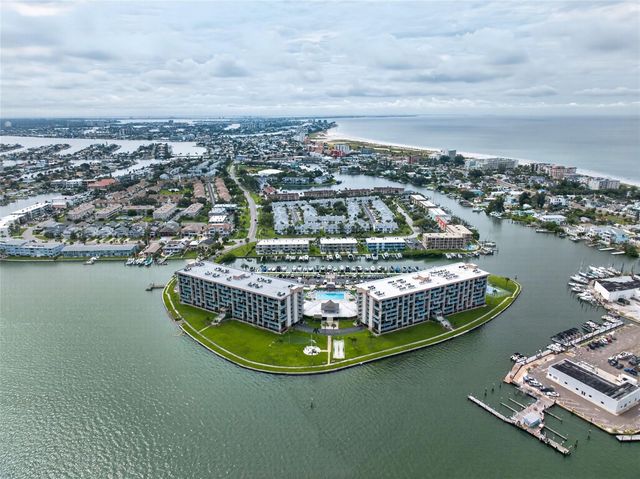 1 KEY CAPRI 704W, Treasure Island, FL 33706