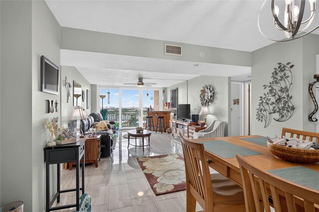 1 KEY CAPRI 704W, Treasure Island, FL 33706