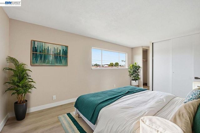 14544 Tiburon Rd, San Leandro, CA 94577