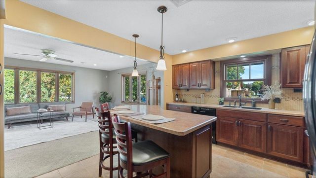 900 13th Avenue SW, Willmar, MN 56201