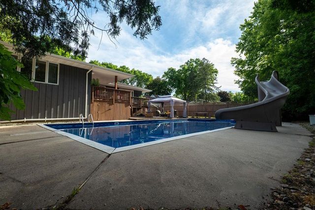 900 13th Avenue SW, Willmar, MN 56201