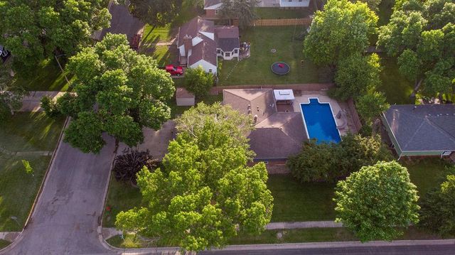 900 13th Avenue SW, Willmar, MN 56201