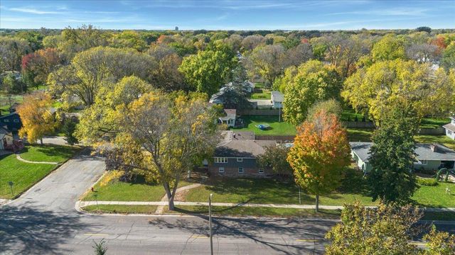 900 13th Avenue SW, Willmar, MN 56201