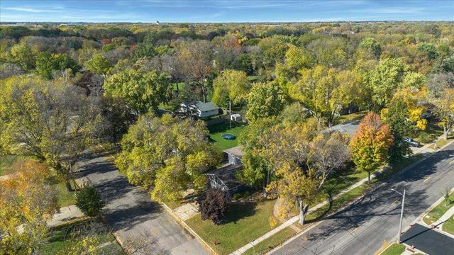 900 13th Avenue SW, Willmar, MN 56201