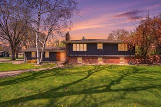 900 13th Avenue SW, Willmar, MN 56201