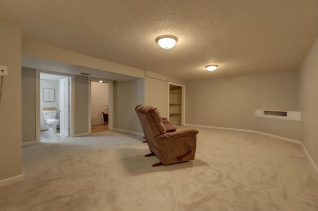 1625 E SYLVAN AVENUE, Appleton, WI 54915