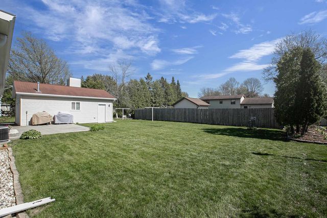 1625 E SYLVAN AVENUE, Appleton, WI 54915