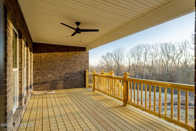 524 Dalton Dr, Fisherville, KY 40023