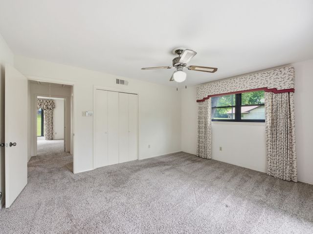 1014 Green Valley Lane, Duncanville, TX 75137