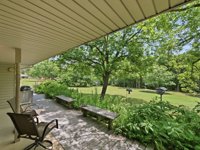 1014 Green Valley Lane, Duncanville, TX 75137