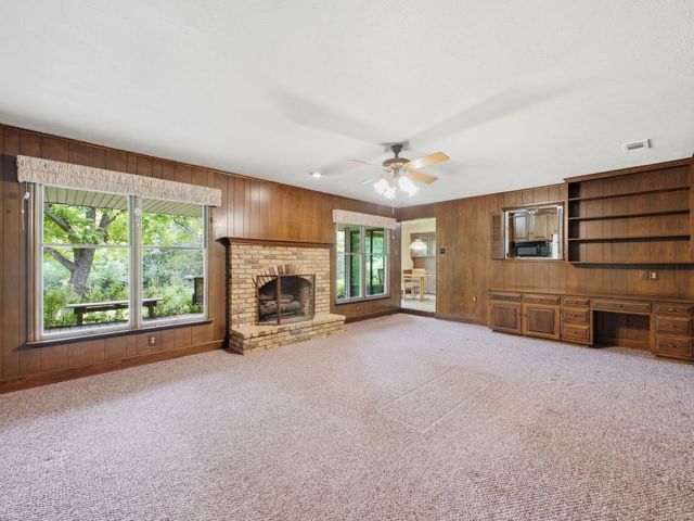 1014 Green Valley Lane, Duncanville, TX 75137
