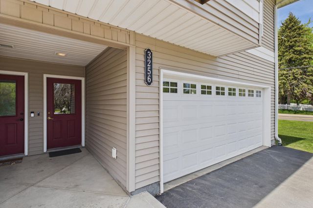 3256 Old Highway 8, Saint Anthony, MN 55418