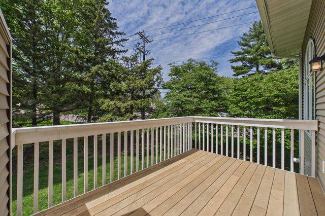 3256 Old Highway 8, Saint Anthony, MN 55418