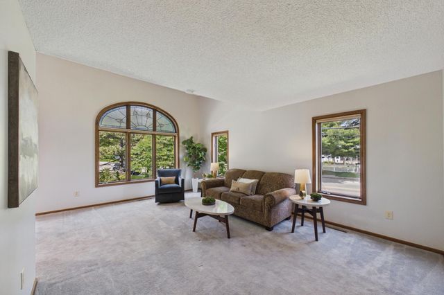 3256 Old Highway 8, Saint Anthony, MN 55418
