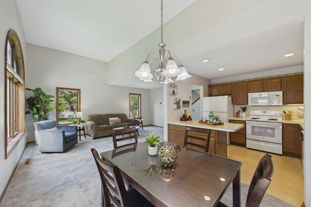 3256 Old Highway 8, Saint Anthony, MN 55418