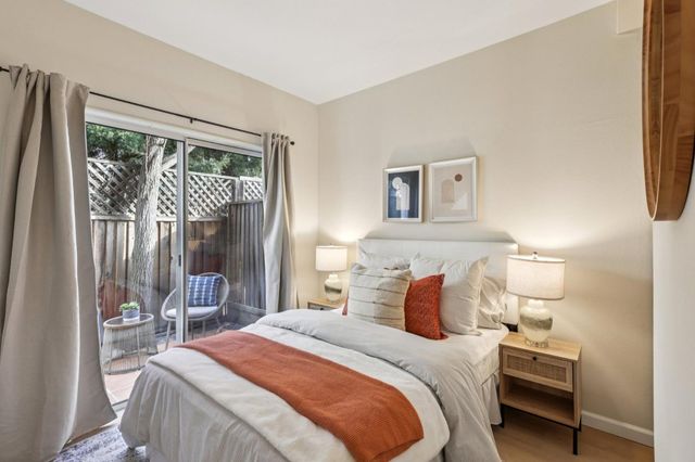 979 Pinto Palm Terrace 45, Sunnyvale, CA 94087