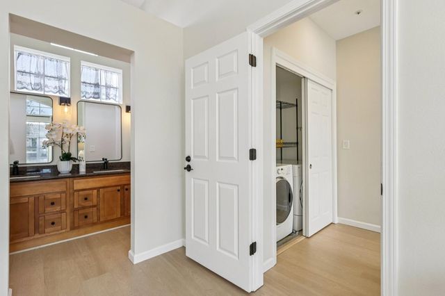 979 Pinto Palm Terrace 45, Sunnyvale, CA 94087